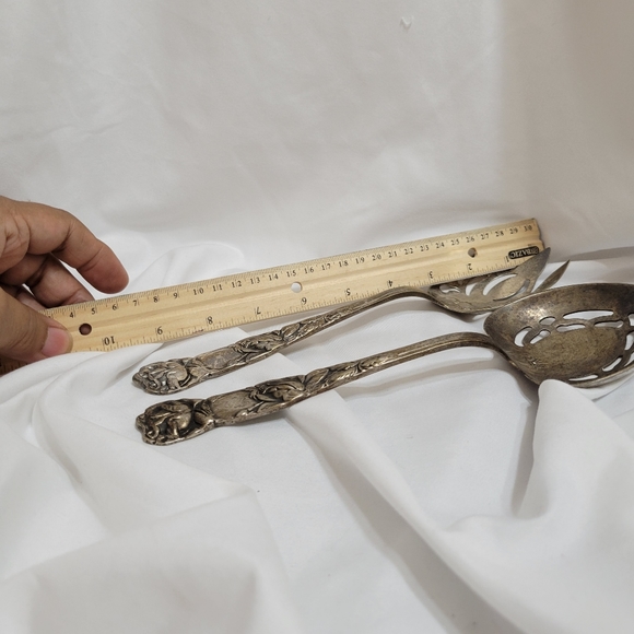 Vintage Silver Plate Ornate Salad Serving Set - Picture 8 of 8